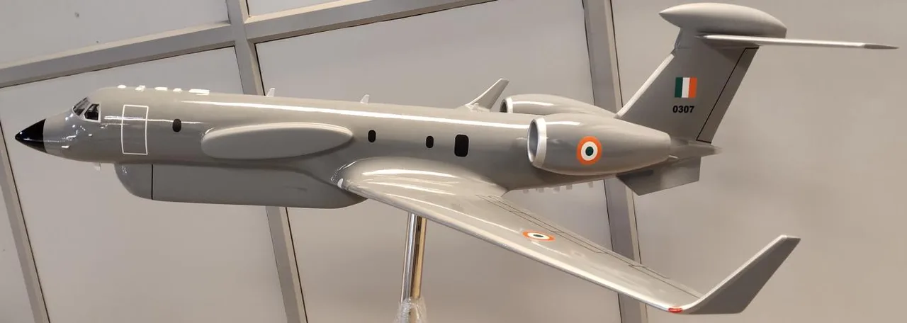 Maritime patrol jet — model